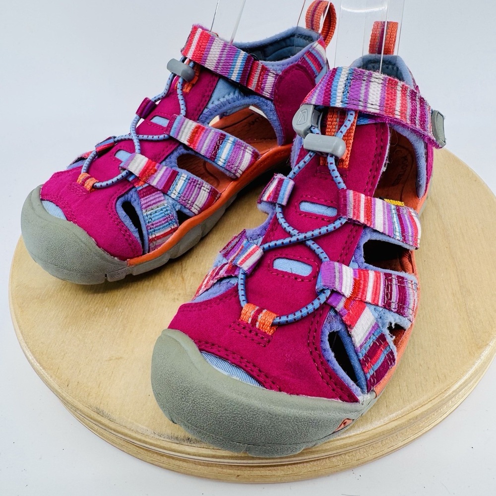 KEEN Seacamp II CNX Sandals Kids US 1 Pink Multicolor Water Hiking